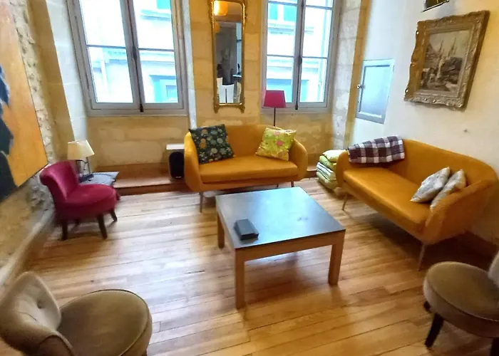 Grand 4 - Hyper-centre Apartment *